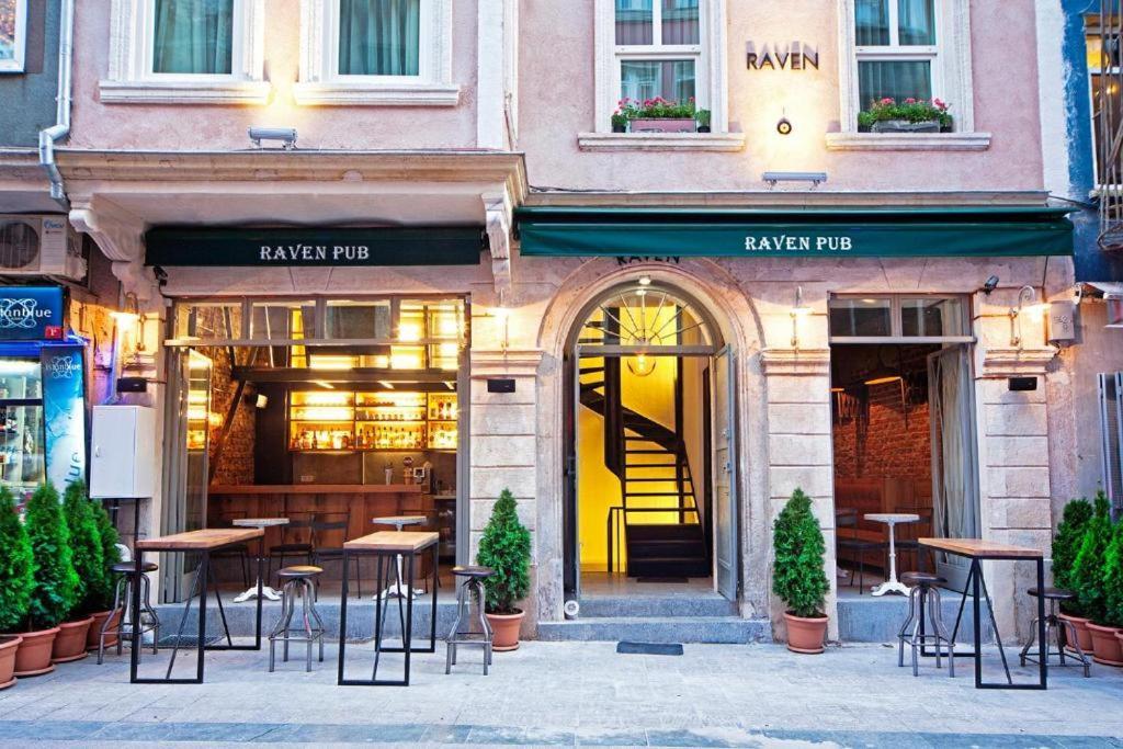 Raven Suite Hotel Taksim อิสตันบูล ภายนอก รูปภาพ